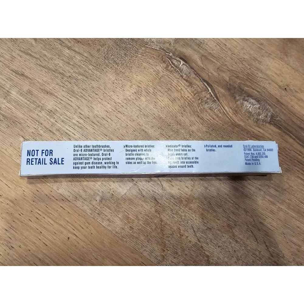 90's Vintage Oral B Toothbrush‎  Advantage Angle 40 SOFT Micro Textured  Dentist